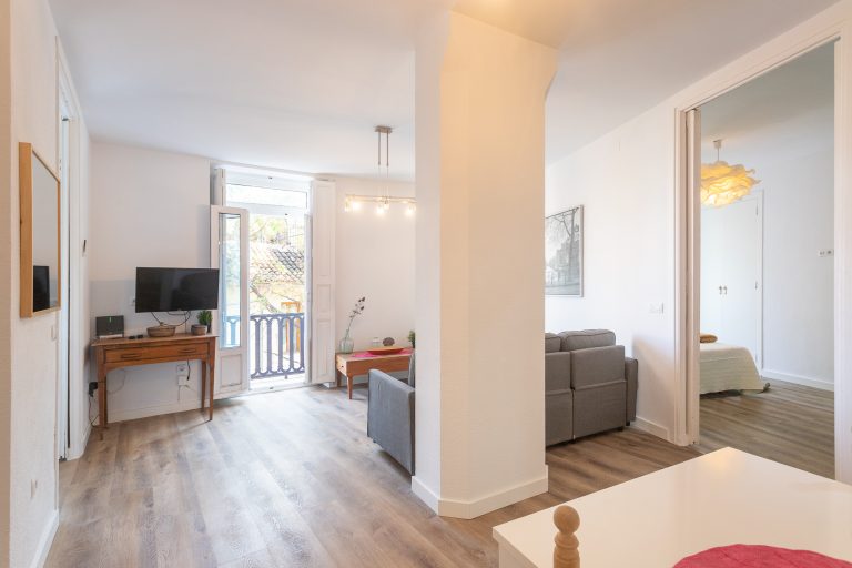 Apartamento de 2 habitaciones Casco Antiguo – Plaza San Jaime - Imagen 3